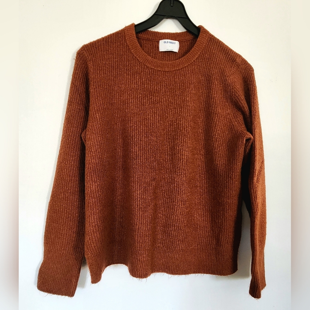 Gently Used Old Navy Burnt Orange Sweater in Size Large